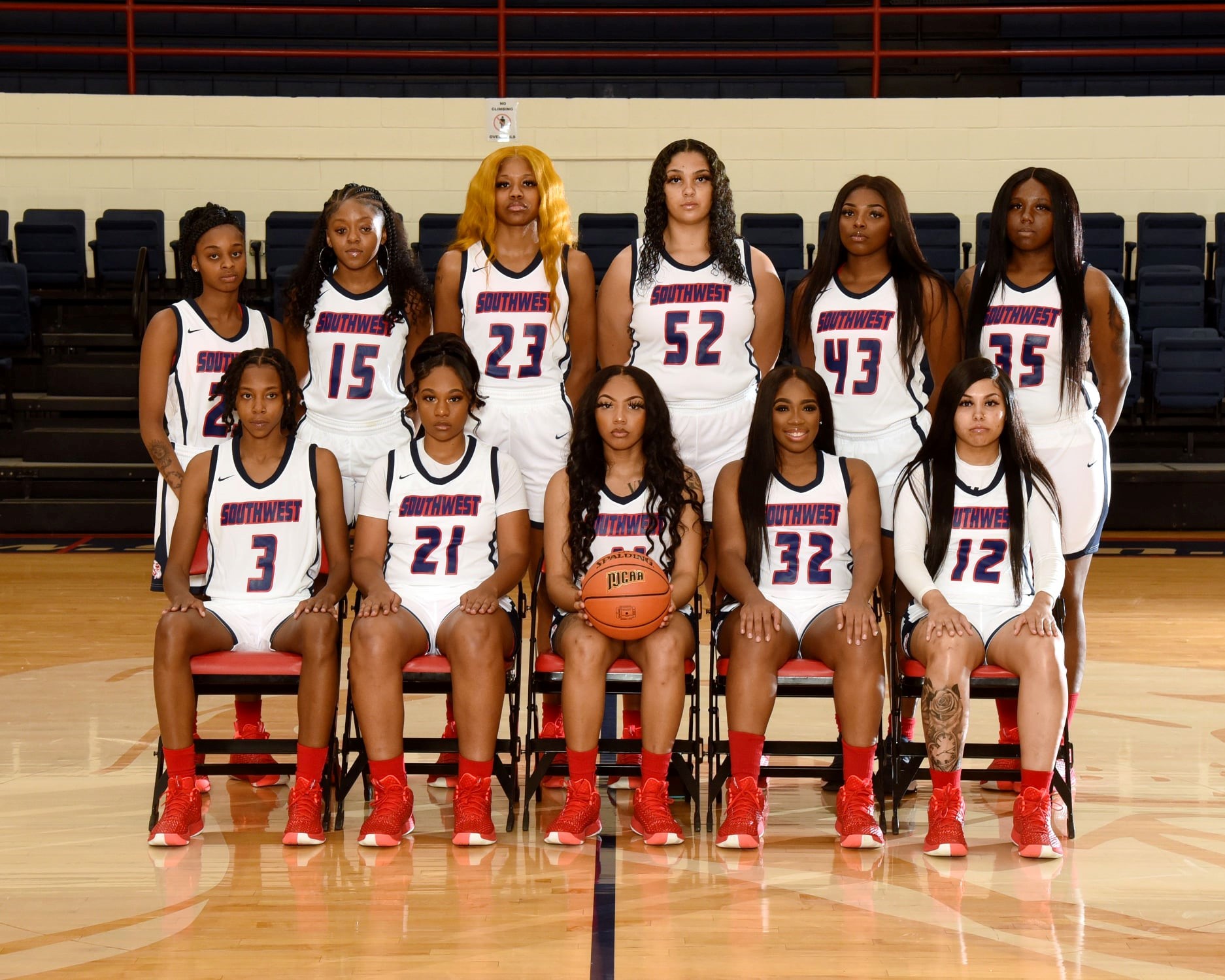 Lady Saluqis Basketball