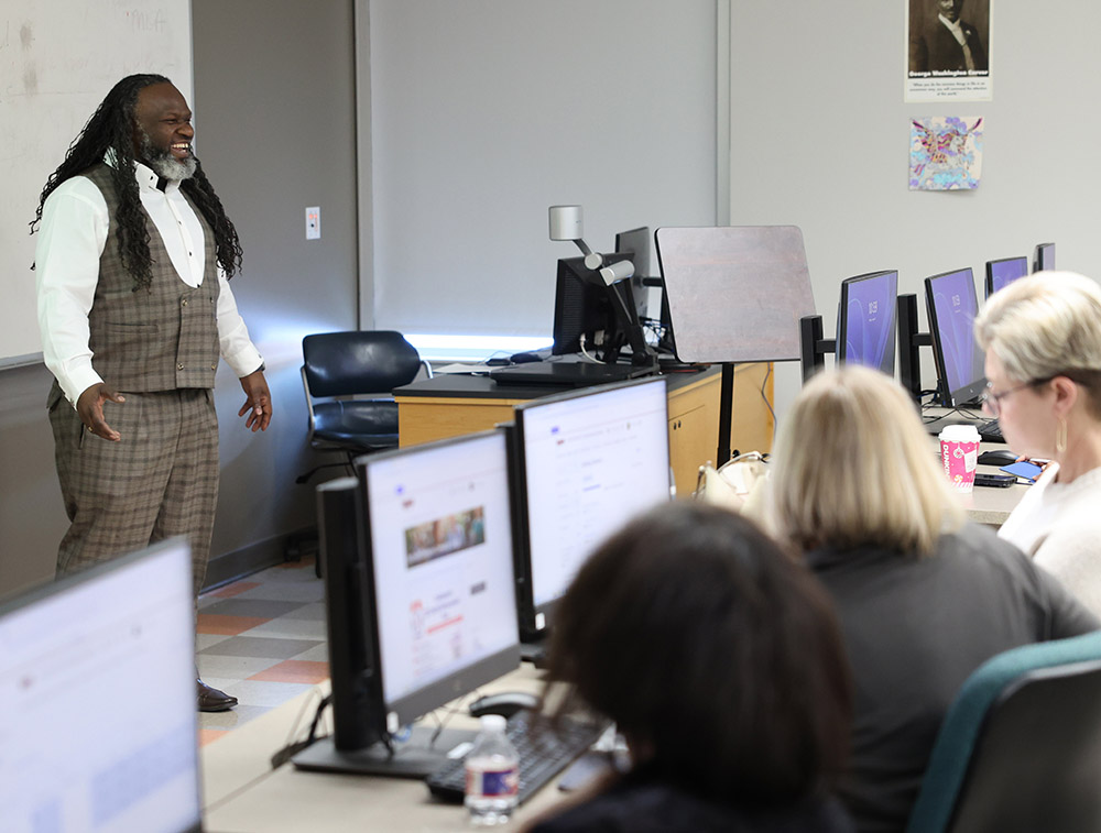 Dr. Derrick Wheatley, Business and Legal Studies Department Head, prepares attendees for the new semester during his “Are You Ready: Preparing for Day One” presentation during the 2025 Winter Recharge.