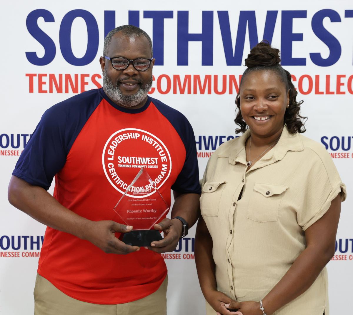 (L-R) Phoenix Worthy, director for student leadership and engagement, received the Student Impact Award-Staff and was nominated by Southwest student Jacqueline Gillis.